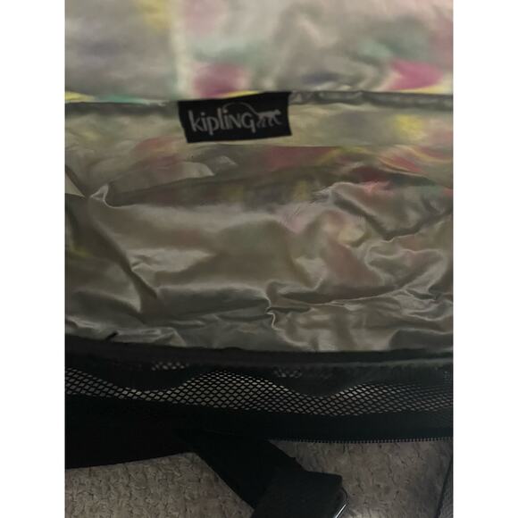 Kipling Lunch Box Insulated Crossbody Strap with Monkey Funky Pattern AC7256-095 - Picture 14 of 15